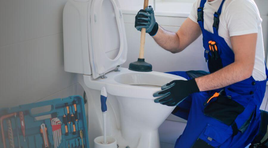 Local annual plumbing maintenance in Centerton, AR